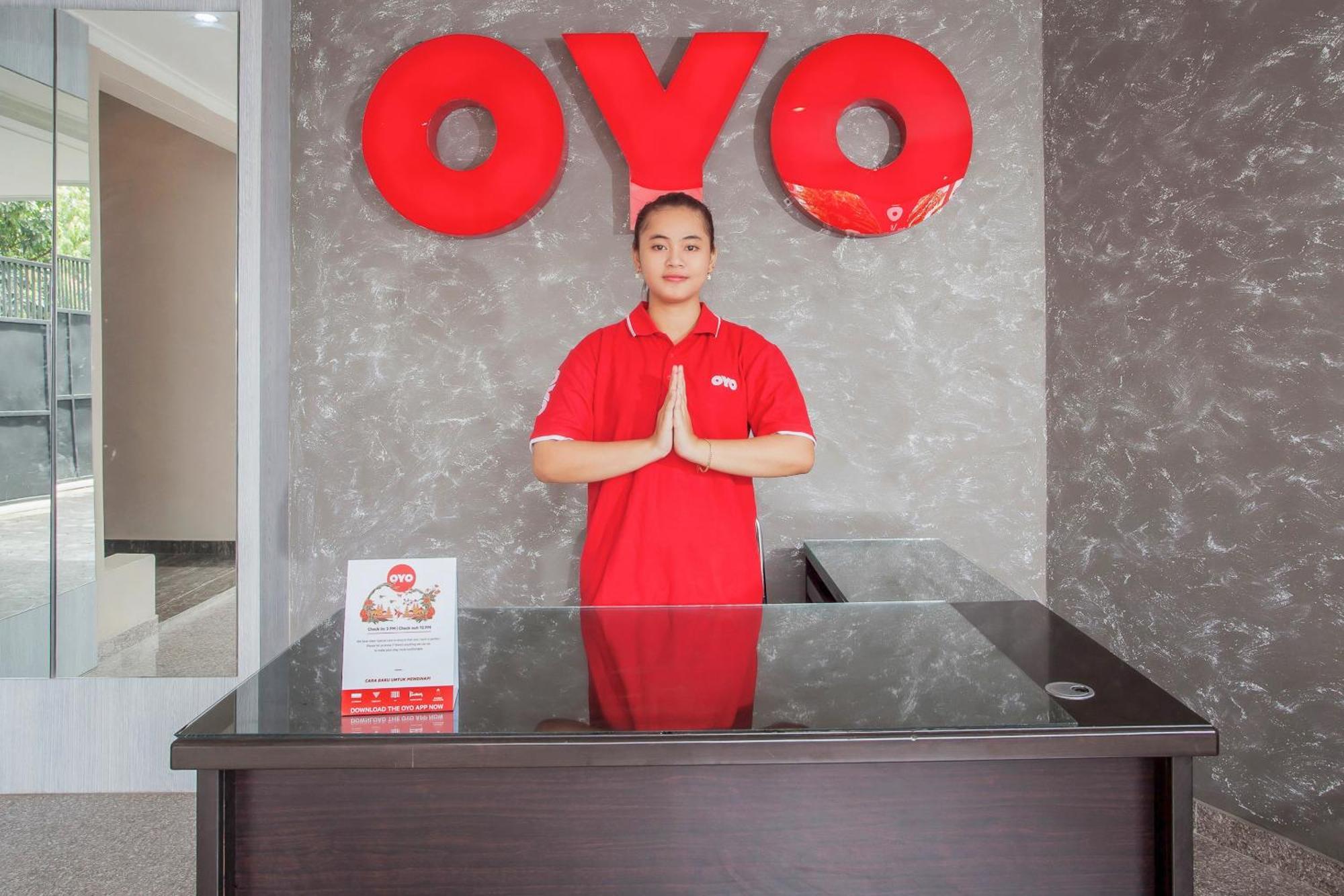 Super Oyo Capital O 134 Lg Residence Surabaya Ngoại thất bức ảnh